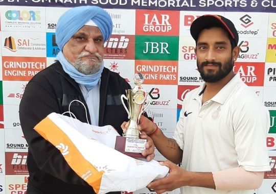 Collage Sports Club in quarter finals of Om Nath Sood Cricket